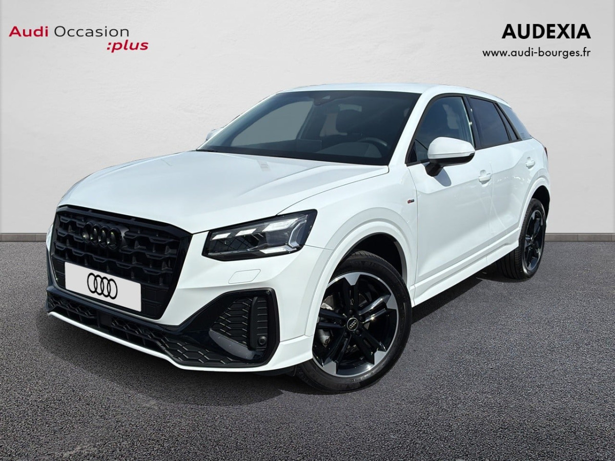 AUDI Q2